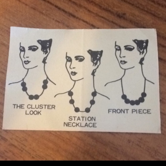 1970's vintage slide a bead necklace.  FUN!! - Picture 6 of 6